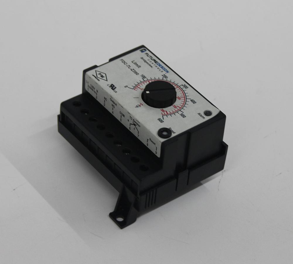 Used Future Design Controls FDC-7L-Z390 Temperature Controller