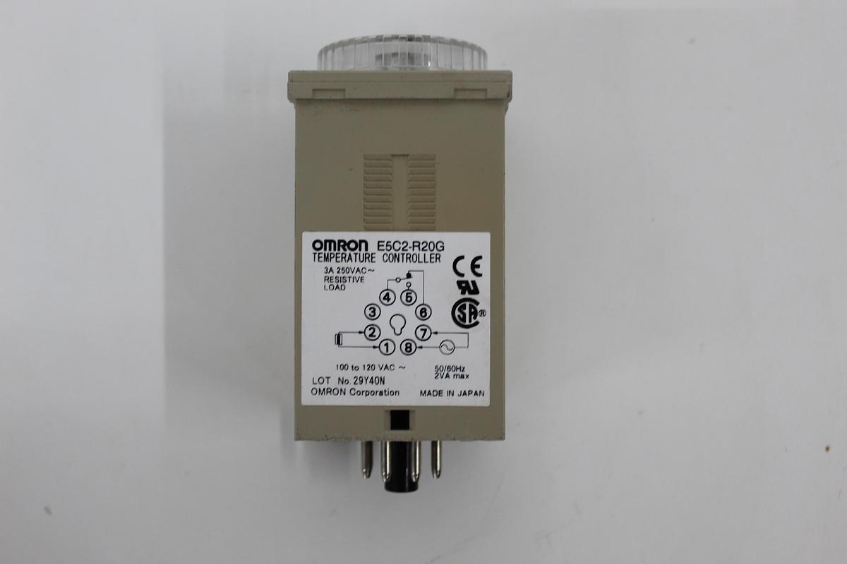 Used Omron E5C2-R20G Temperature Controller
