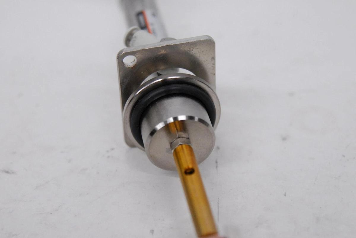 Used JEOL SMC CJ2B16-45 Air Lock Valve from JEOL JEM 1230 TEM Electron Microscope