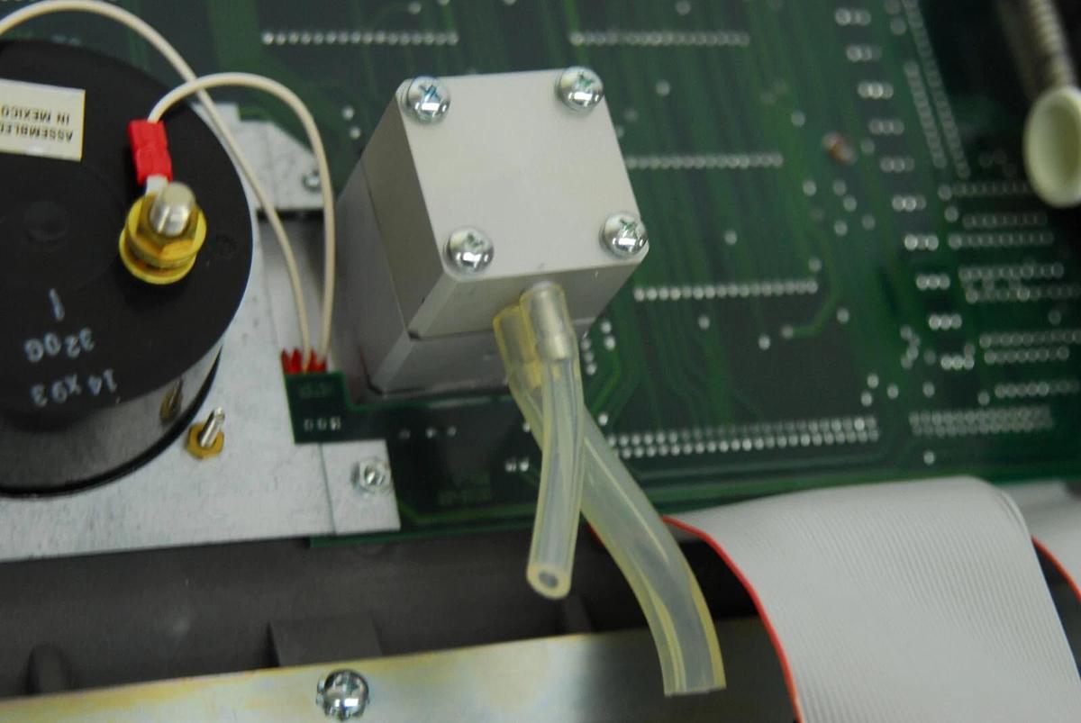 Used Control Panel W/ 18729 Display Board  (Puritan Bennett 7200 Series)