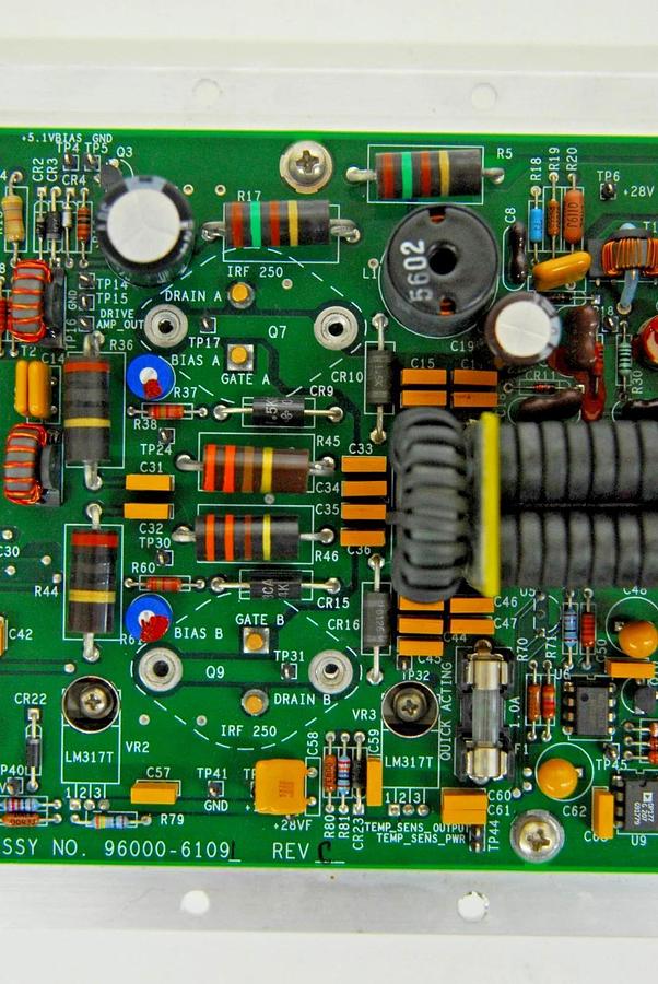 Used Thermo 96000-61091 RF Amplifier - TSQ Quantum