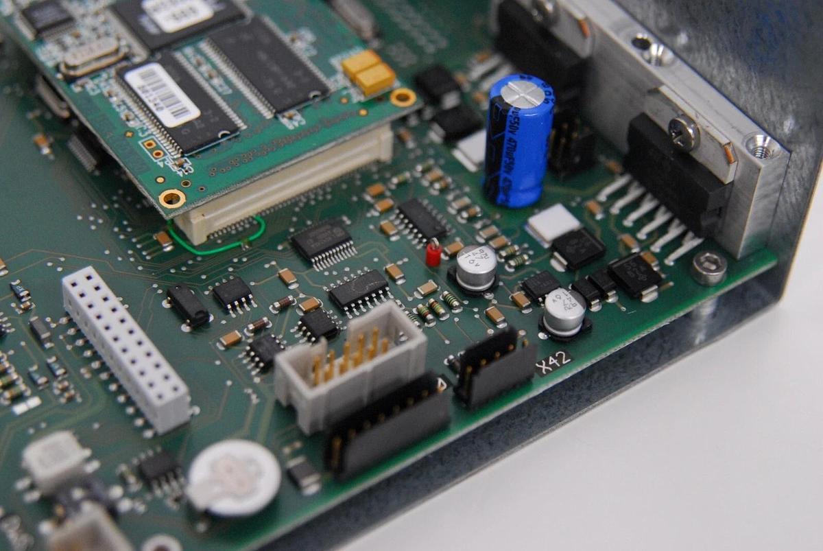 Used Eppendorf epMotion 5075 B/0015 514.574-1 Interface Control Board 5075.804.000.04