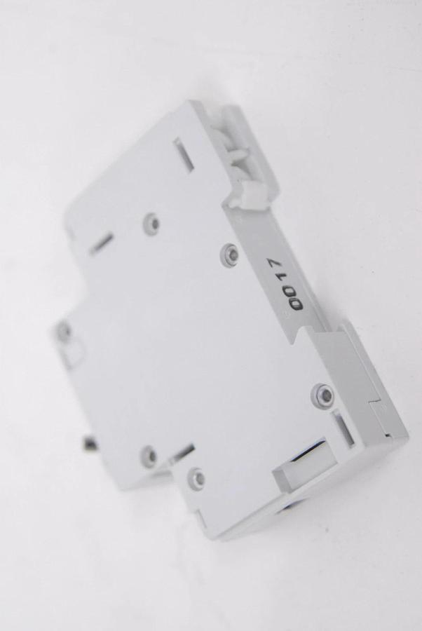 Used Allen-Bradley 1492-CB1 H070 7A Single-Pole DIN Rail Circuit Breaker