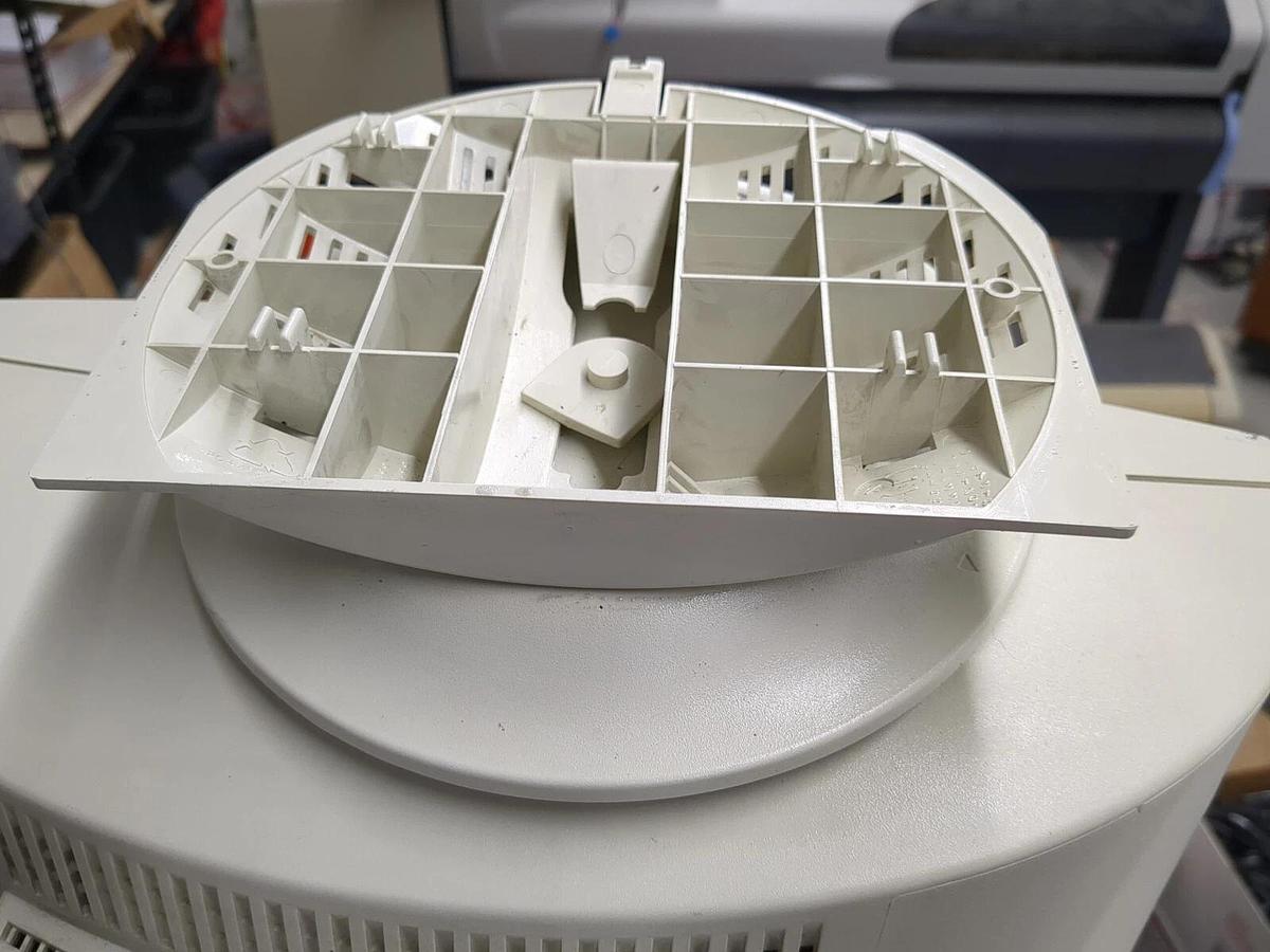 Used DELL M781P 17" VGA Computer Monitor