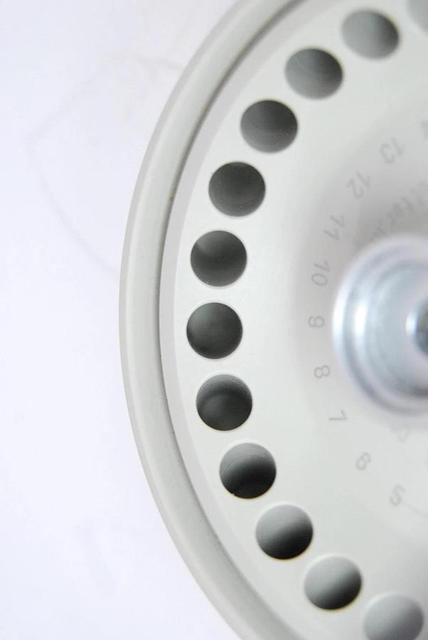 Used Beckman Coulter FA241.5P 24-Place Fixed Angle High-Impact Thermoplastic Rotor