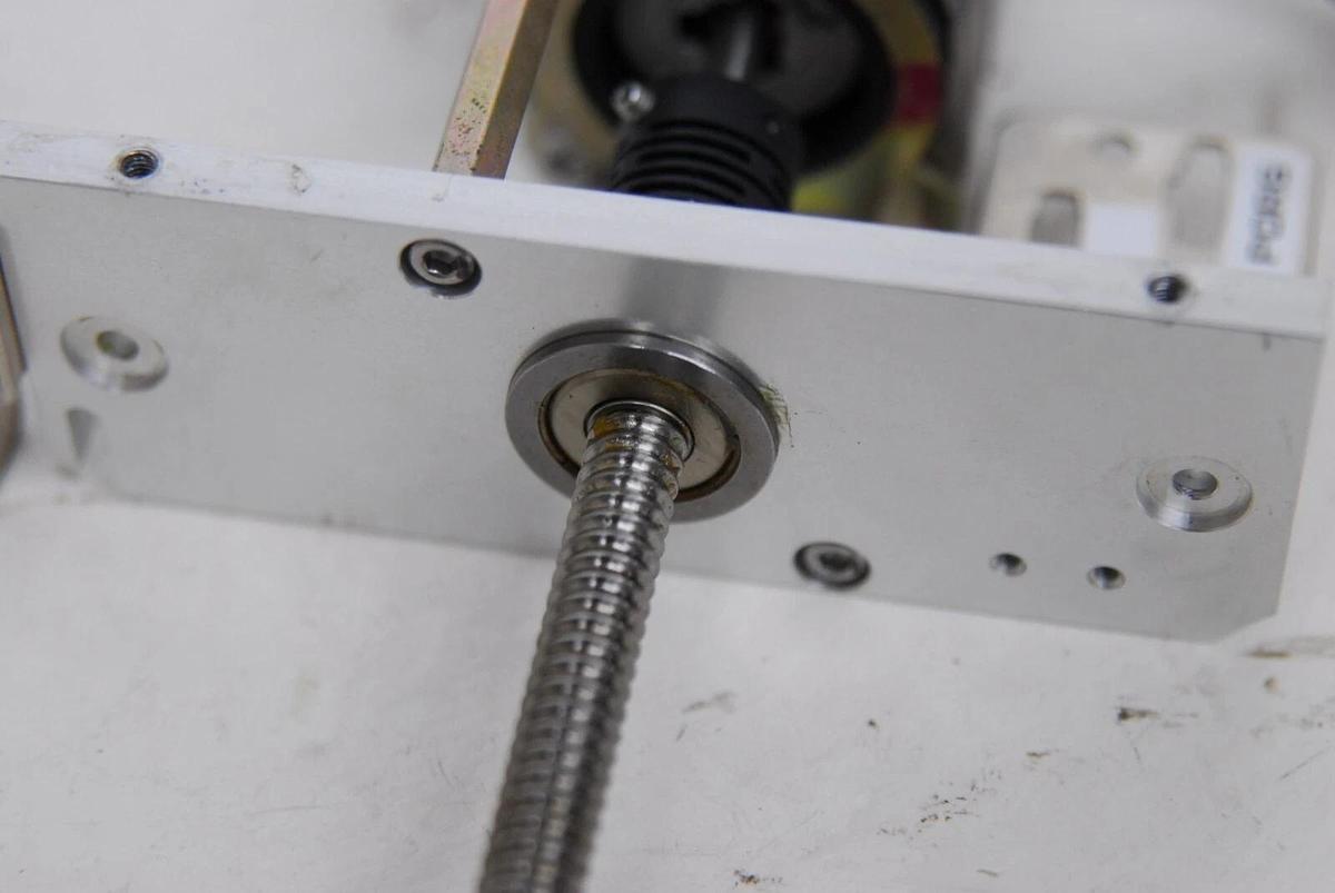 Used Sanyo Denki 103H548-0440 StepSyn Stepping Motor (QIAGEN BIOROBOT EZ1)