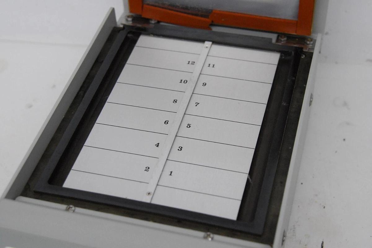 Used Vysis 30102720 HYBrite Slide Stainer