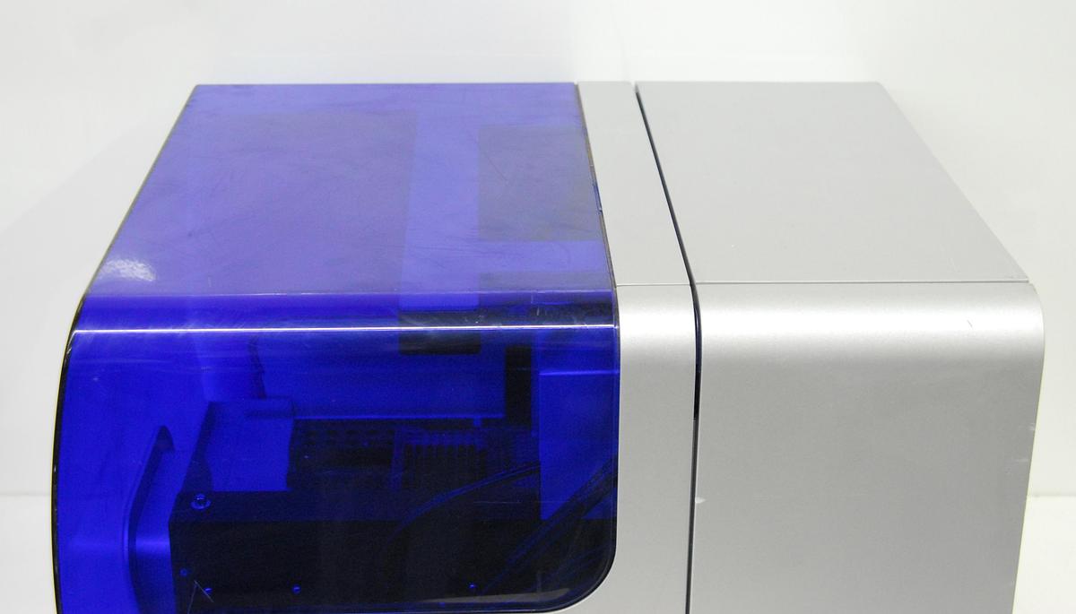 Used QIAGEN QIAgility Automated PCR Prep Liquid Handling System Workstation 