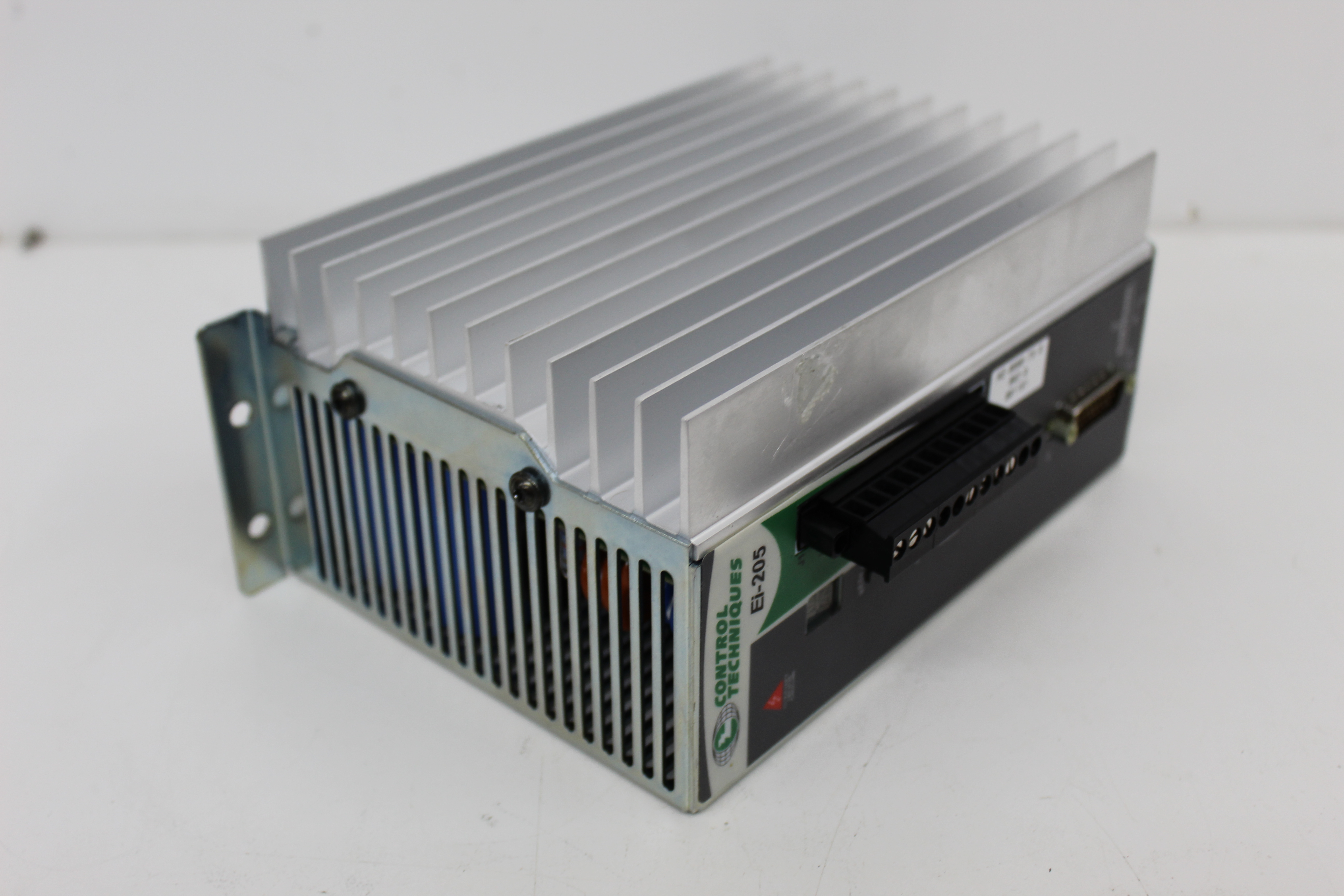 Used Emerson Control Techniques Epsilon EI-205-00-0C7 Servo Drive 240V 5A