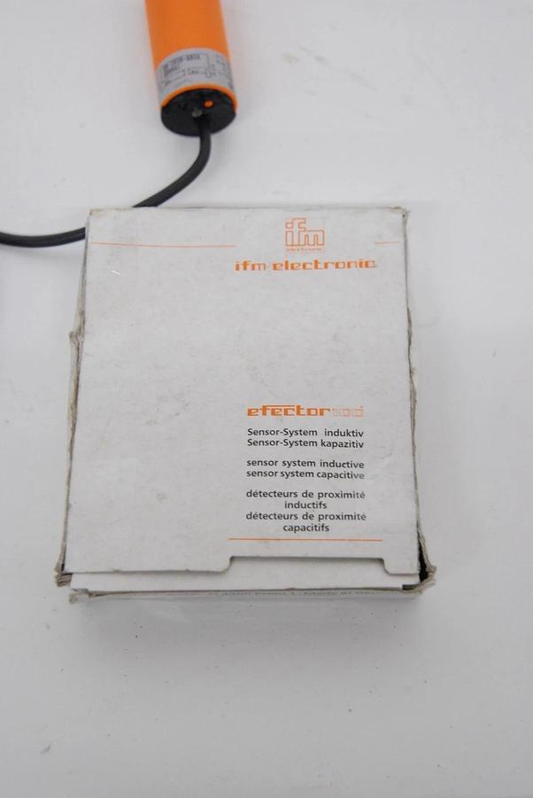Used IFM KB-2020-ABOA (KB0041) Capacitive Sensor