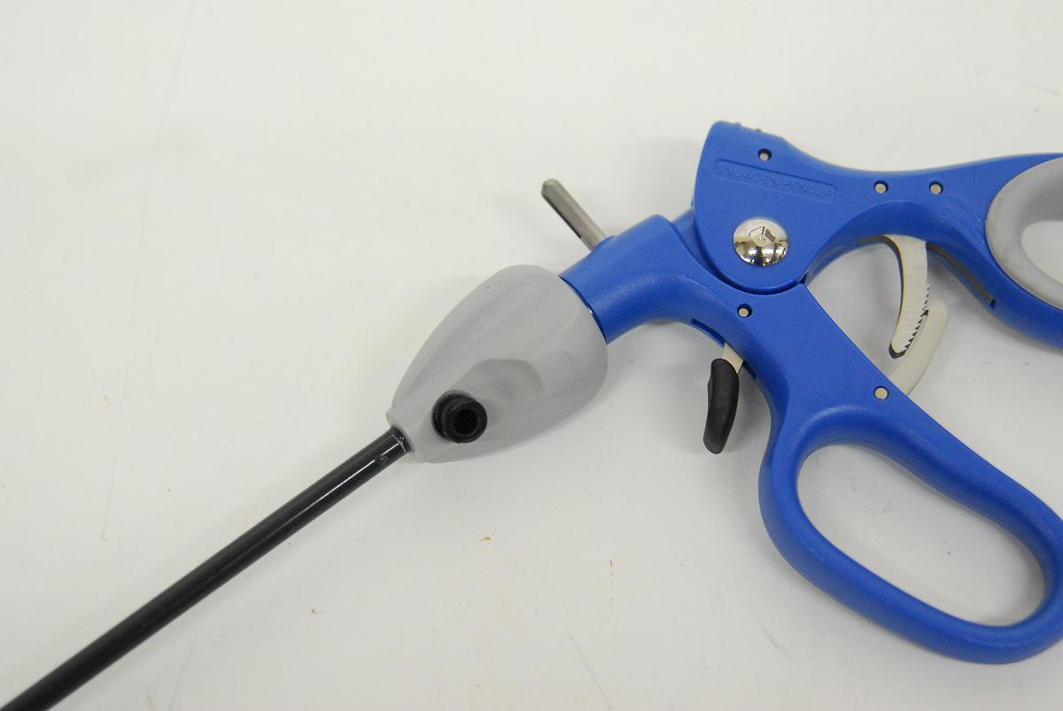 Used Snowden Pencer 90-6320 Bullet Nose Grasper