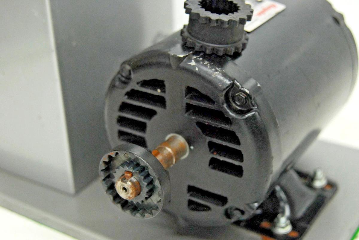 Used Hampden IM-100 3 Phase AC Induction Motor
