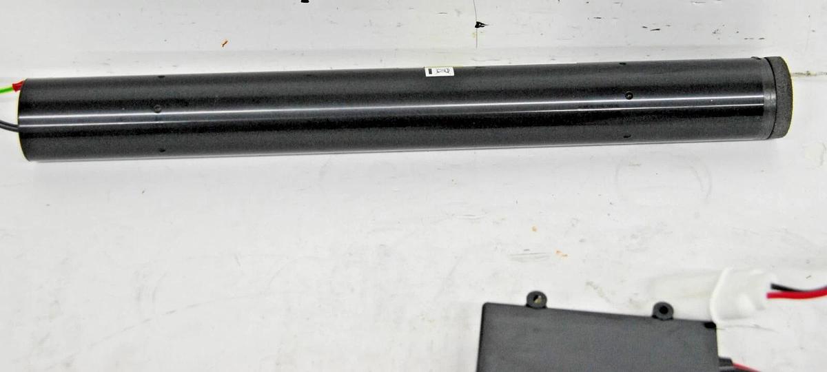 Used Lasos LGK 7628-1 633nm He-Ne Laser Module W/ LGN 7460 A Power Supply (LSM 510)