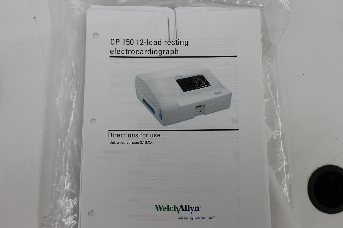 Used Welch Allyn REF 901049 Electrocardiograph EKG w/ Manual, Accessories, Leads