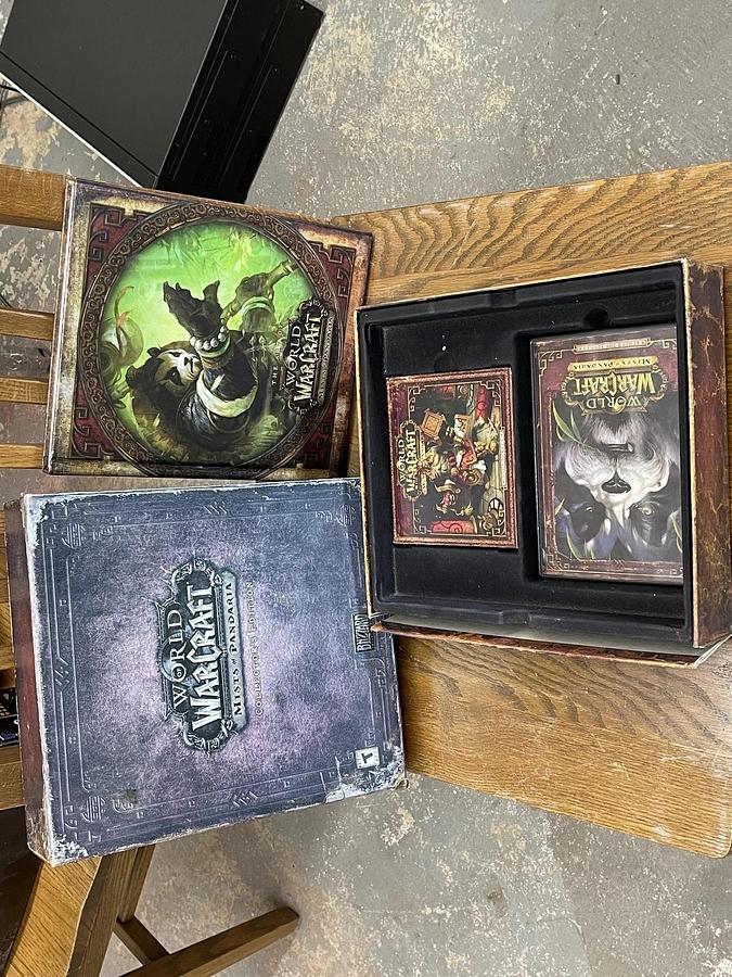 Used 2 World of Warcraft Collector's Edition Pandaria, Lich King (Incomplete)