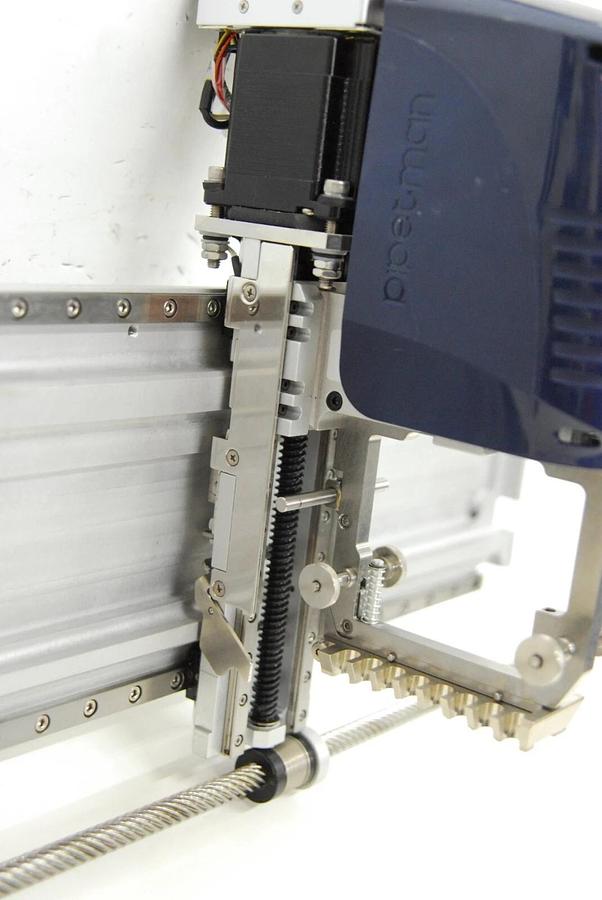 Used Gilson 32000009 Pipette Head Assembly (Pipetmax 268) W/ Rails, Tip Ejector Foot