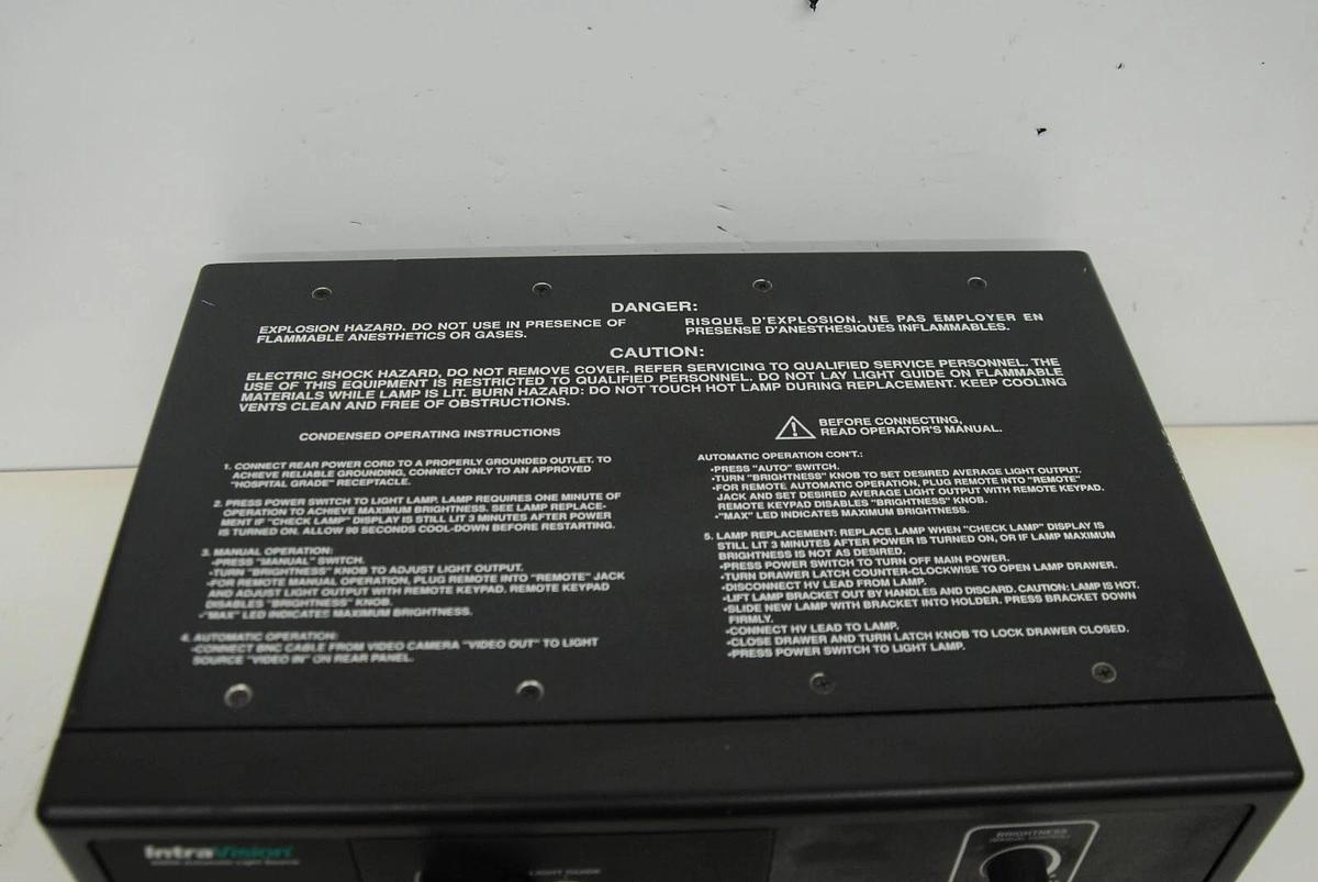 Used Linvatec Intravision 8425A Automatic Light Source