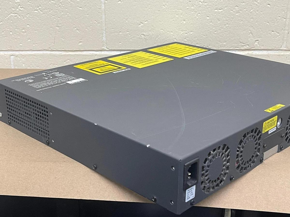 Used Cisco Catalyst 2948G (WS-C2948G Series) 746320177113