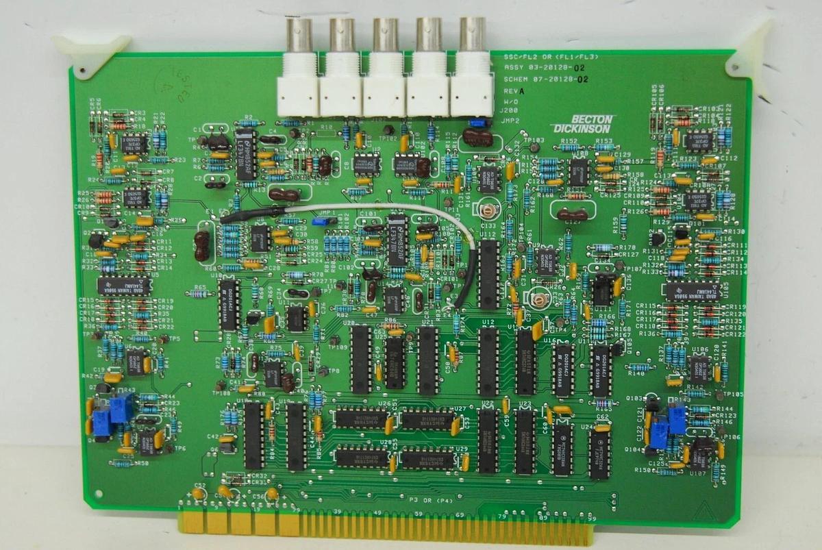 Used Becton Dickinson SSC/FL2 FL1/FL3 03-20128-02 REV: A Board (FACSCalibur)