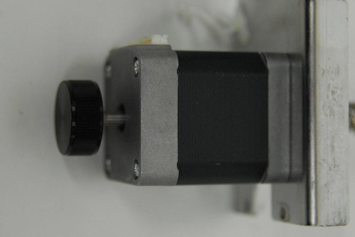 Used Nidec Servo KH42KM2-911 2-Phase Hybrid Double Shaft Stepping Motor