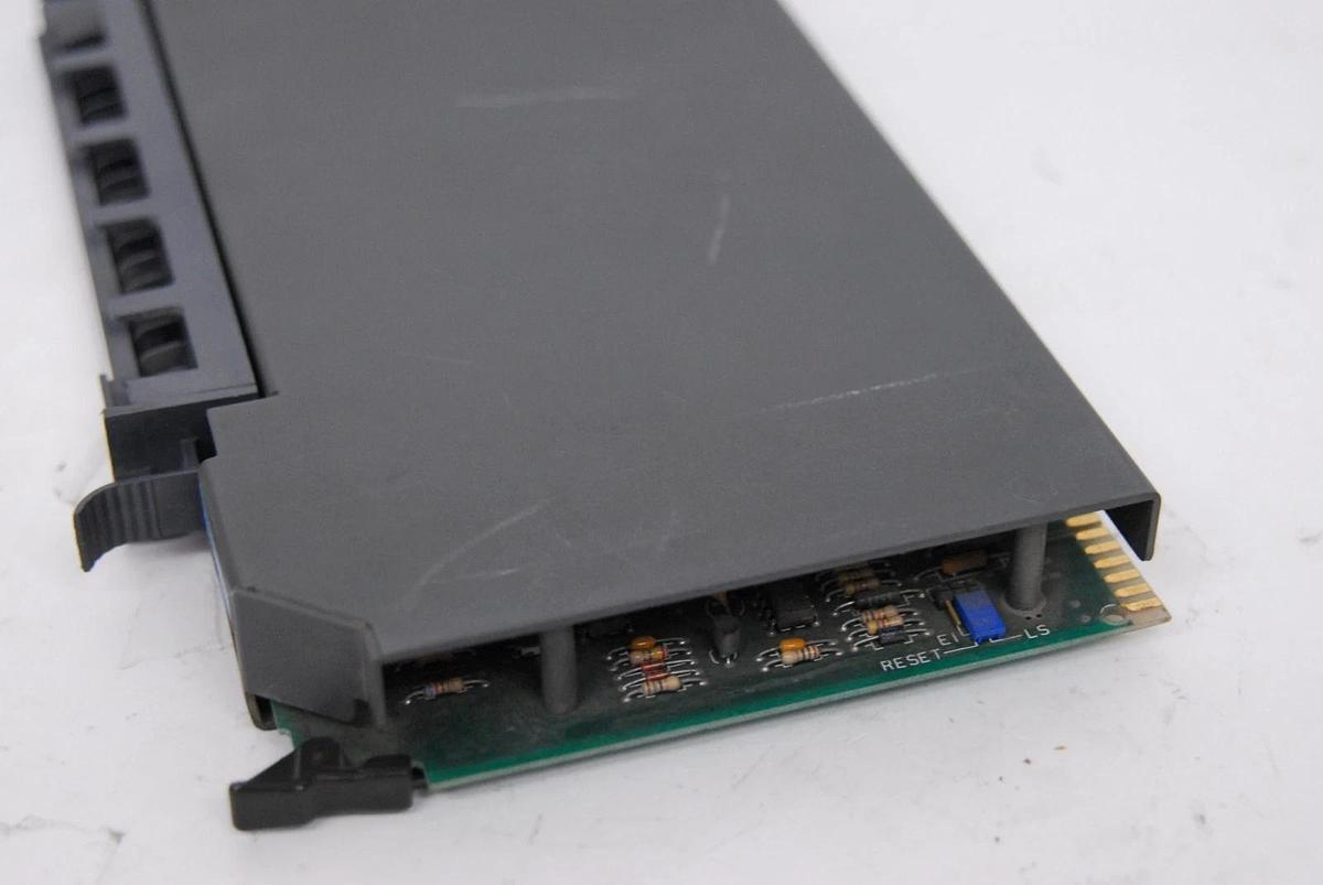 Used Allen-Bradley 1771-IBD 10 To 30 VDC Input Module