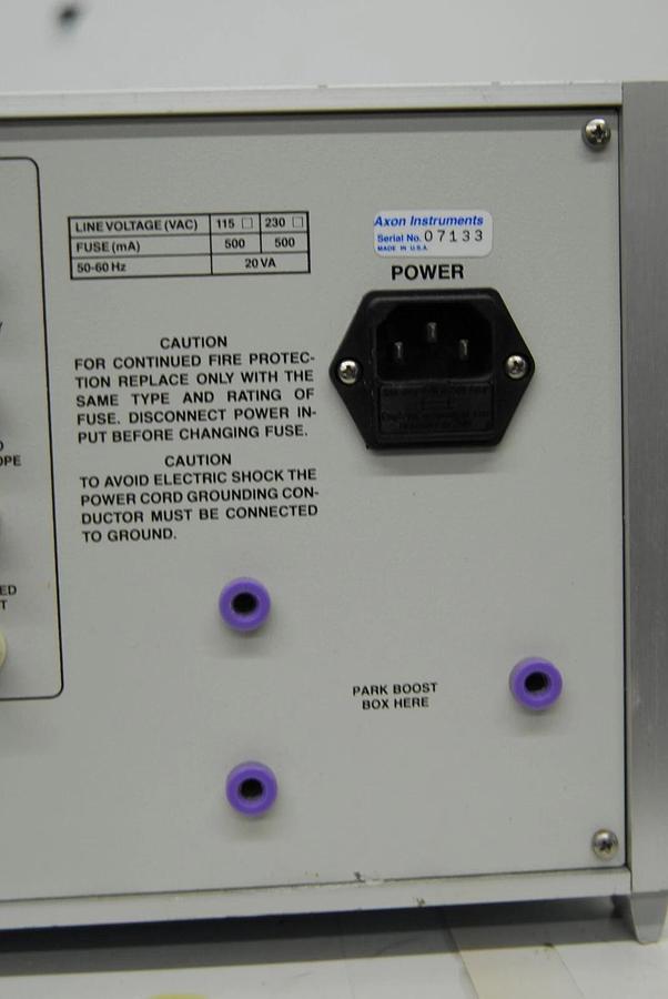 Used Axon Instruments AXOPATCH-1D Patch Clamp Amplifier - READ DESCRIPTION