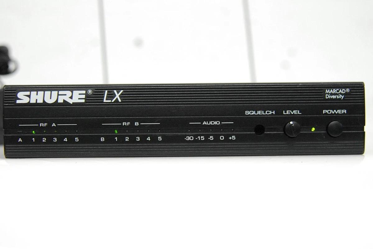 Used Shure Brothers LX4-CU 209MHz LX4 Wireless Receiver W/ Power Adapter, Antennas