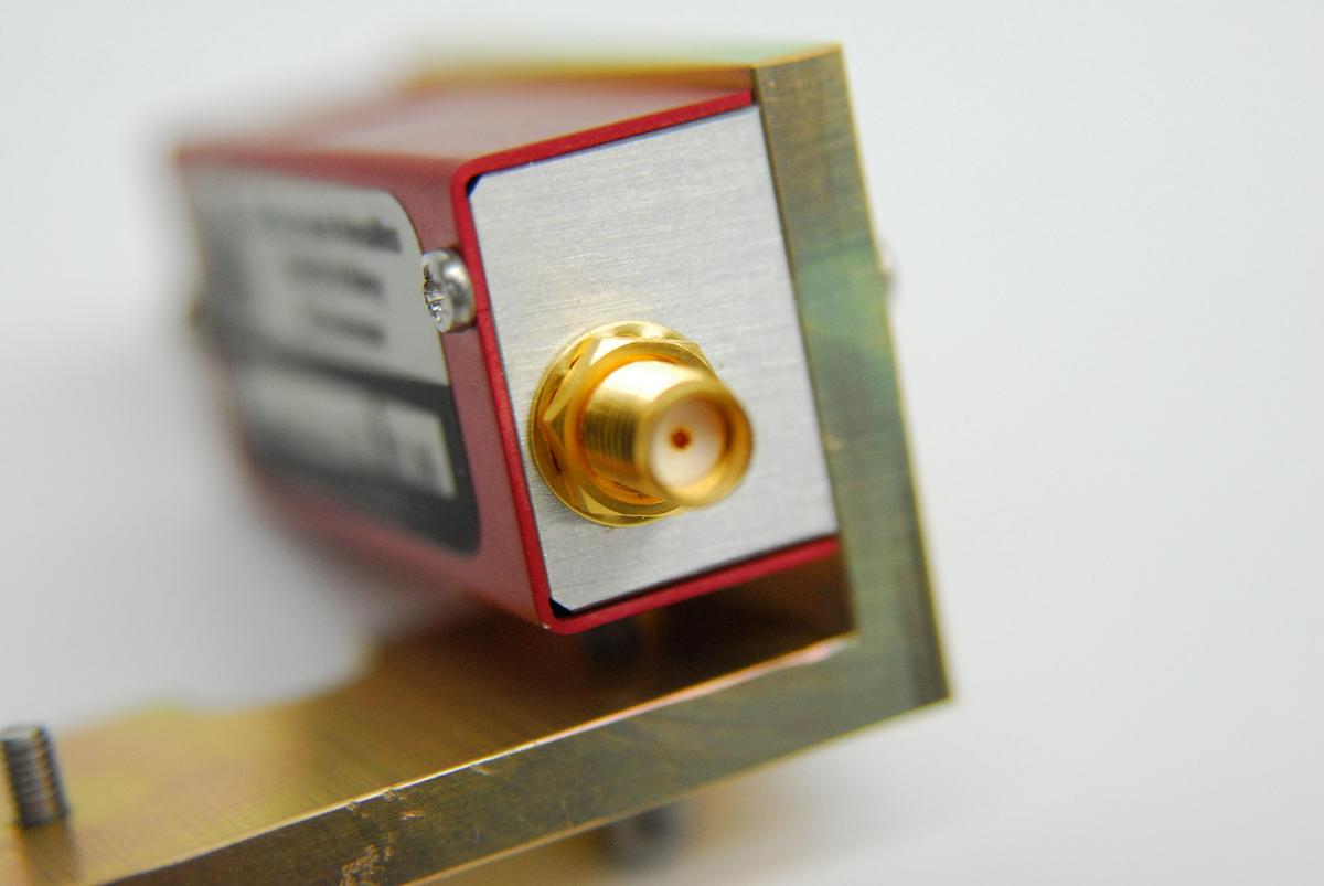Used AA Opto-Electronic AA.MT110/B50/A1.5 IR-S 110MHz AOM Acousto-Optic Modulator