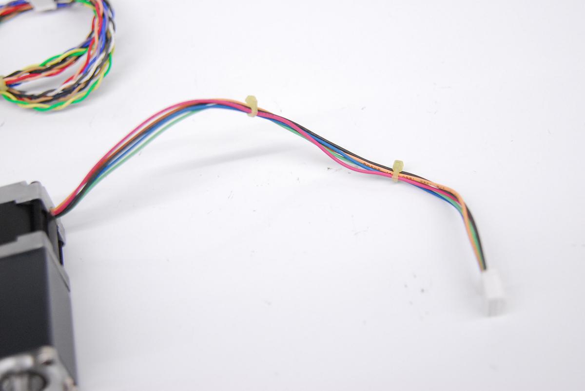 Used Oriental Motor Vexta SD5103P3 5-Phase Driver PK523A-H50 Stepper Motor