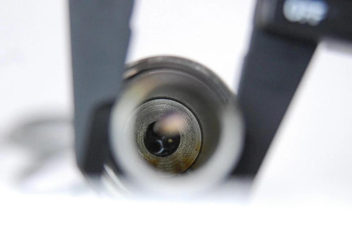 Used Vacuum Research 91208 Pirani Gauge Sensor (100 mTorr, 3/4 in. Smooth Tubulation)