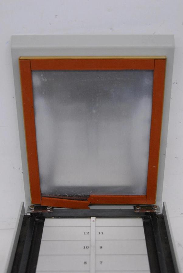 Used Vysis 30102720 HYBrite Slide Stainer