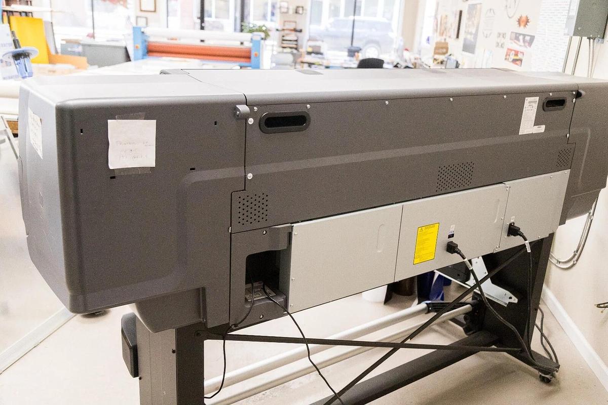 Used HP 315 Latex Printer With Extras - For Parts