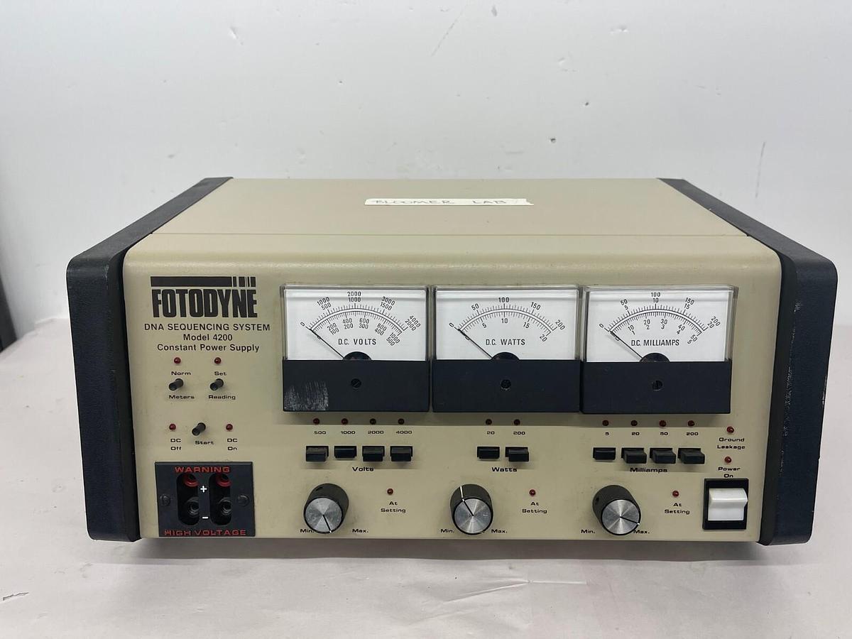 Used Fotodyne DNA Sequencing System Model 4200 Constant Power Supply