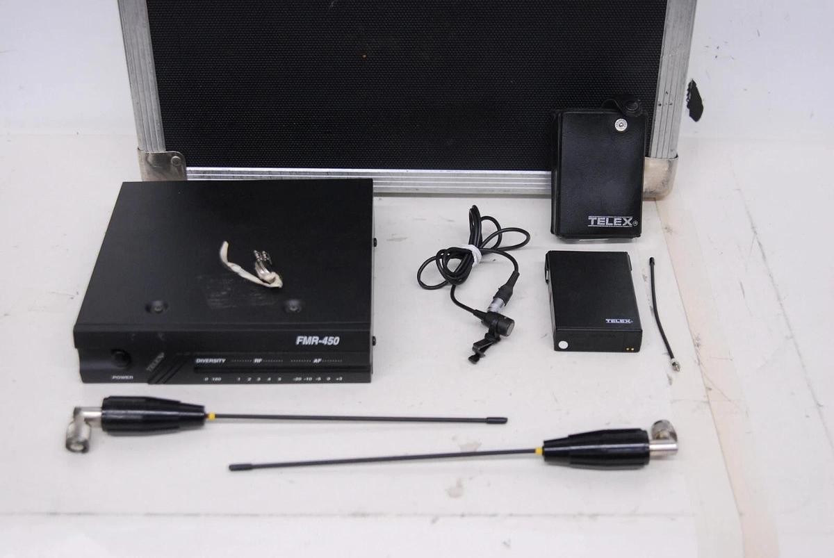 Used Telex FMR-450 Wireless Receiver W/ Belt pack, Mic, Ant. & Case No US Usage