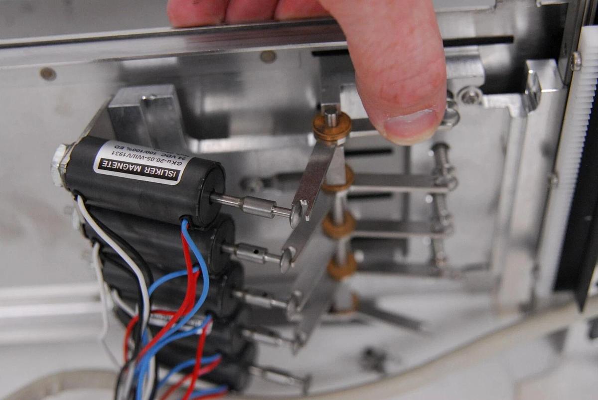 Used QIAGEN QIAsymphony SP Parts - Sample Input Assembly