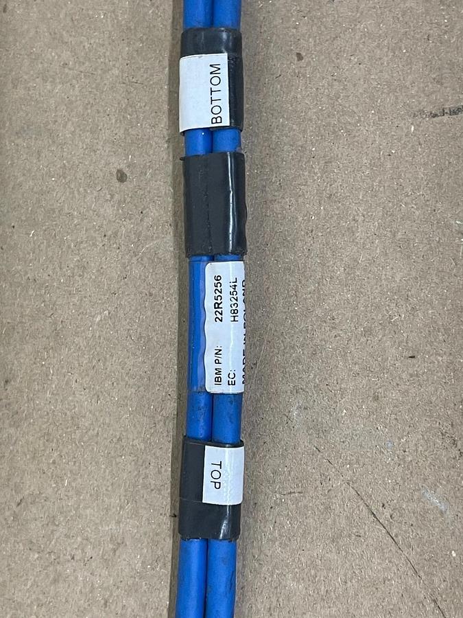 Used IBM 22R5256 0.6M Cable Set