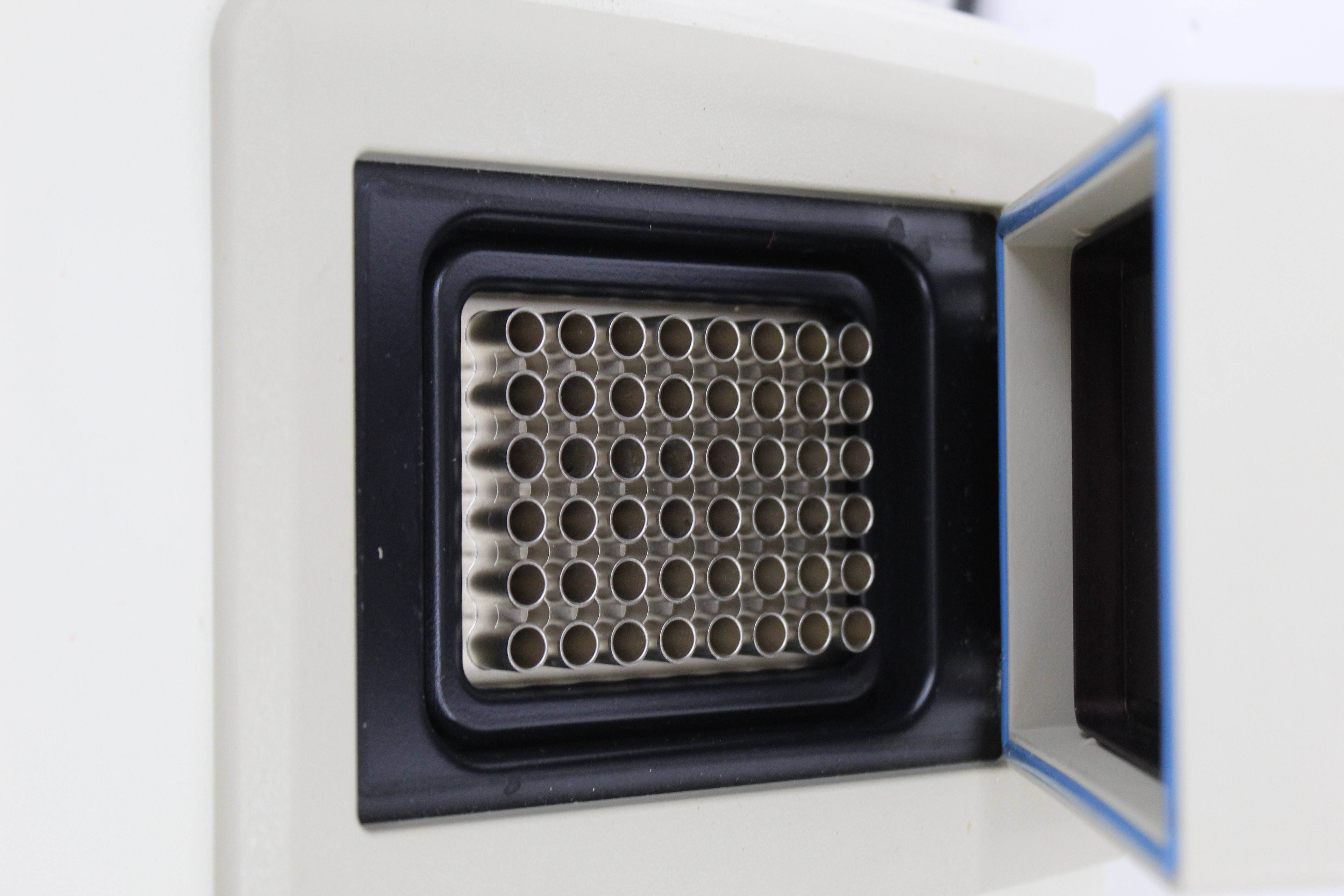 Used Bio-Rad MJ Mini PTC-1148 48-Well Gradient PCR Personal Thermal Cycler