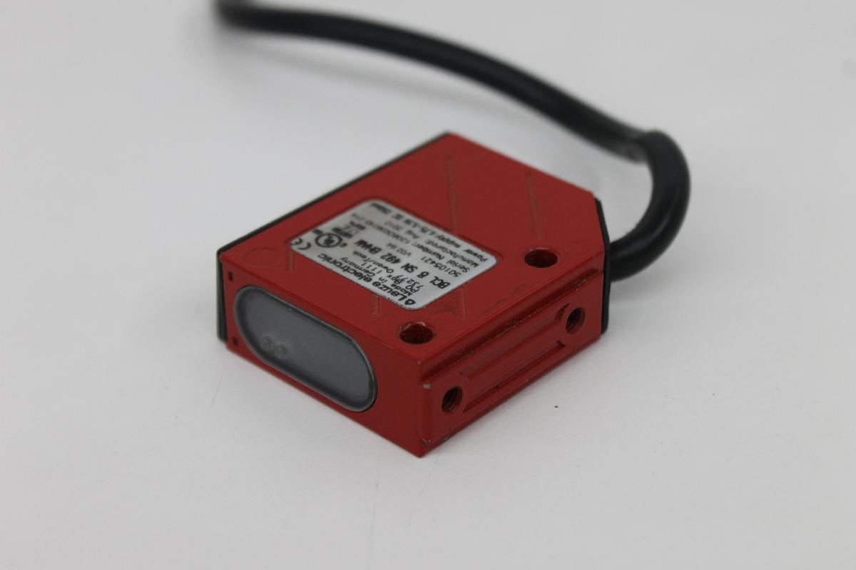 Used Leuze Electronic BCL 8 SN 492 BHAM 50105421 Barcode Reader