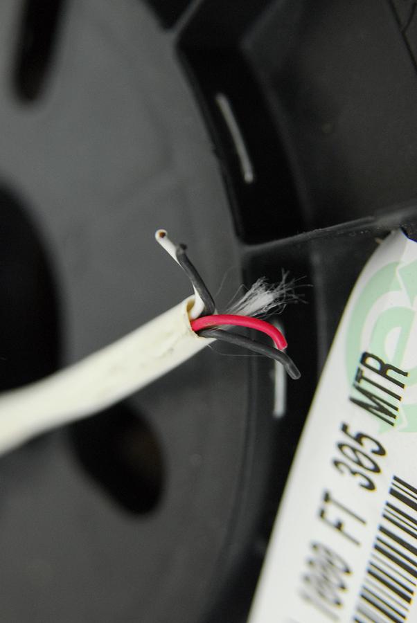 Used Belden 6541UE 877 (NAT) 1000 FT 305 MTR, 22 AWG, 2-pair Unshielded Cable