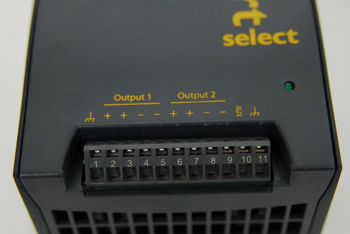 Used Power-One LWN 2663-6 AC-DC/DC-DC Convert Select 24.7V Dual Output Power Supply