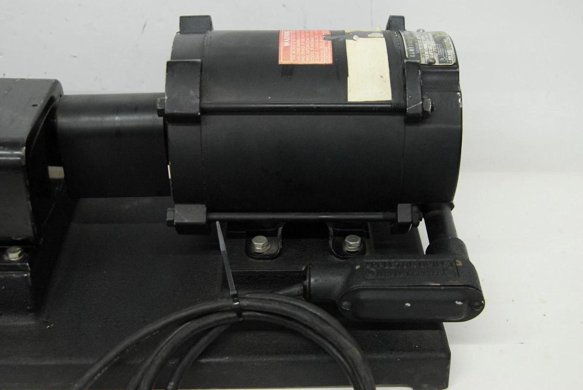 Used Sigmamotor T6SH Finger Pump W/ Zero-Max JK1 Drive, GE 5KH32KG651AX Motor - Works