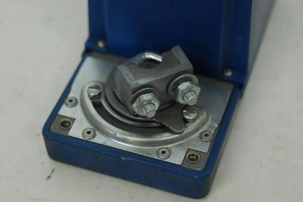 Used Neptronic NEP BBTS1000 Baby Blue HVAC Actuator