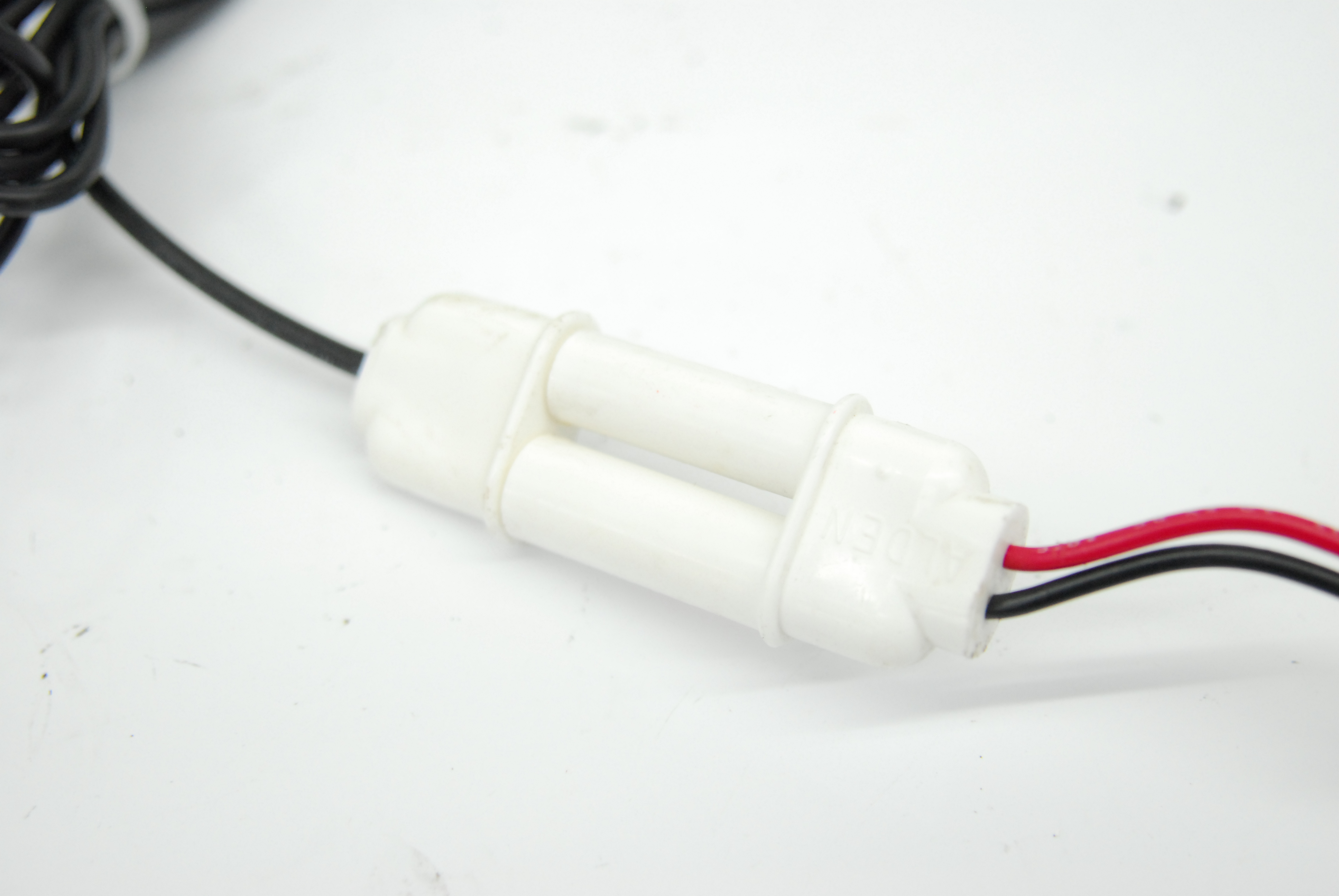 Used Lasos LGK 7786 P He-Ne 543nm Laser Tube Head (Green) w/ LGN 7460 A Power Supply