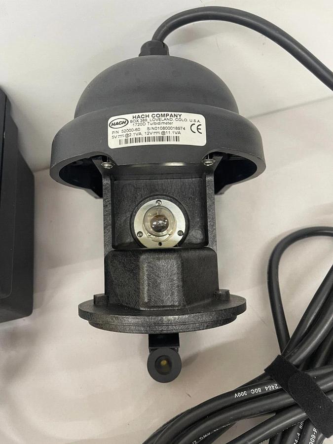 Used Hach 1720D 52000-60 Turbidmeter W/ 52010-60 Power Supply