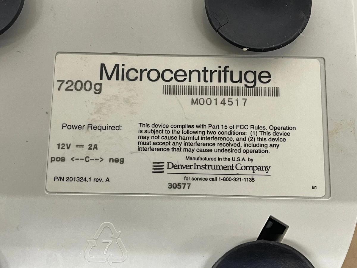 Used Fisher Scientific MicroV Microcentrifuge 7200g W/ Power Adapter, Rotor
