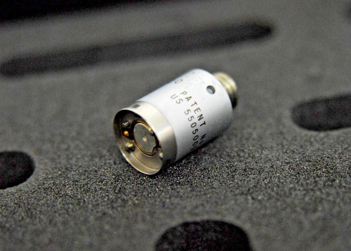 Used Renishaw A-1371-0284 TP20 Probe Body W/ User Guides