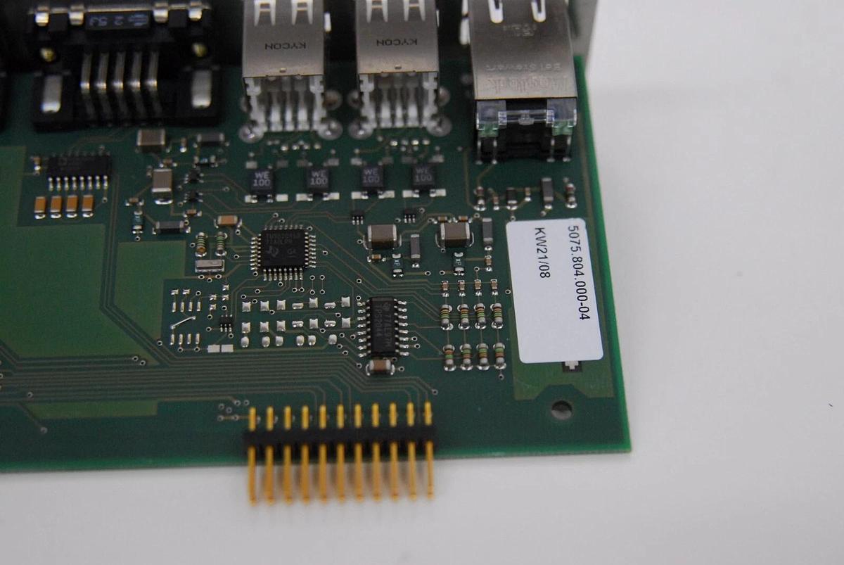 Used Eppendorf epMotion 5075 Communication IO Panel Board 5075.804.000-04