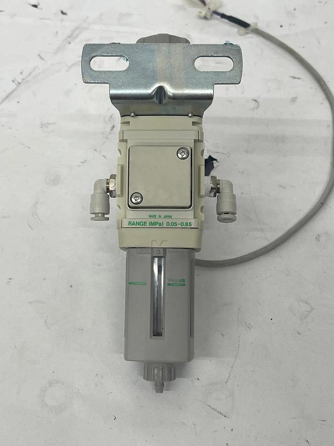 Used CKD W1000 Filter Regulator W/ CKD PPD-P10PKN Pressure Switch