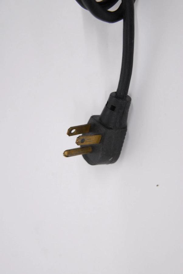 Used Fisher Scientific PU 1306-N820-9.01 MaximaDry Diaphragm Vacuum Pump