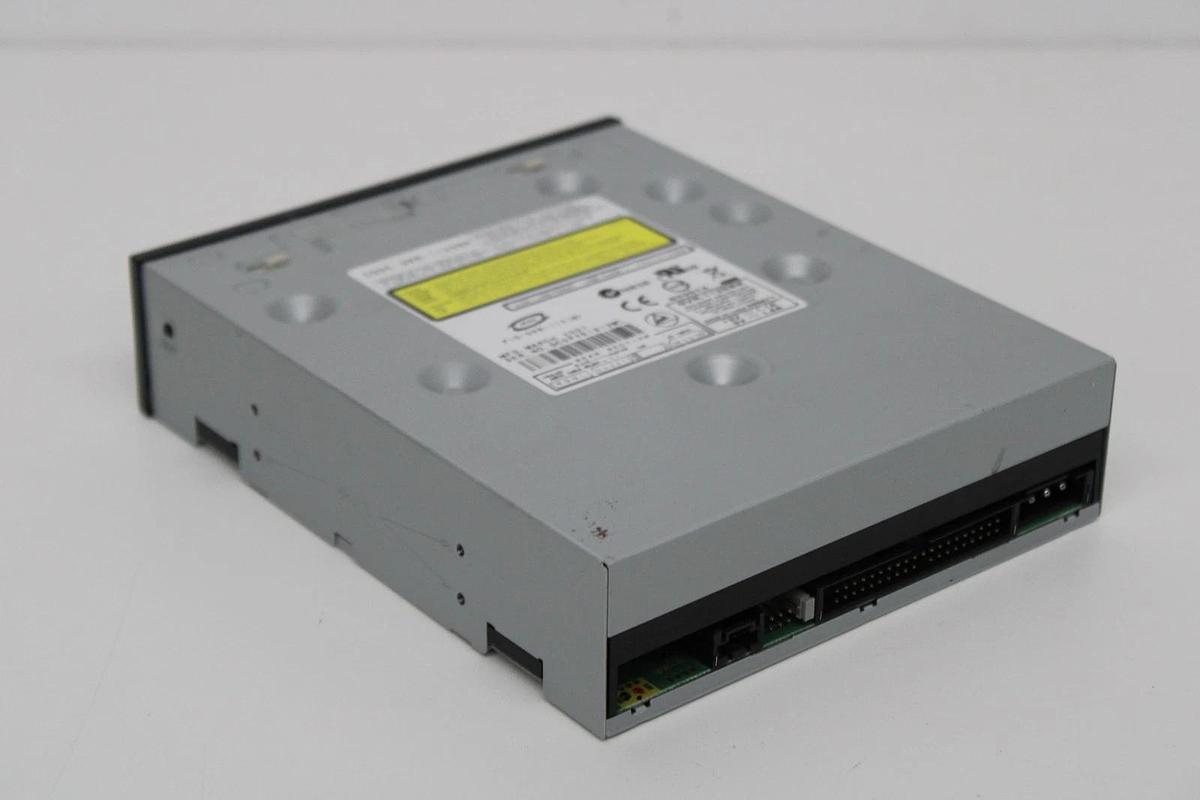 Used Pioneer DVR-112DBK DVD-R/RW 18x Drive